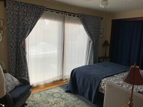 1709 Avalon Pl in Hood River, OR - Building Photo - Building Photo