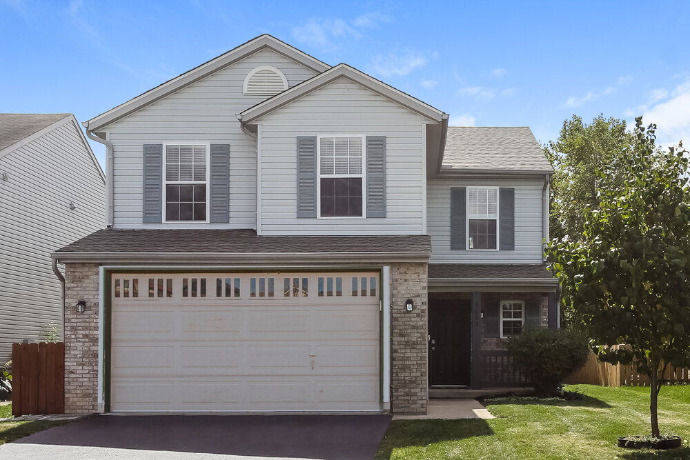 4003 Prestige Ct in Grove City, OH - Building Photo
