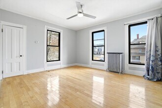 68-70 Russell St in Manchester, NH - Building Photo - Building Photo