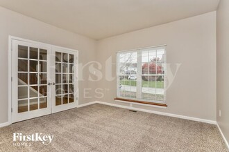 2236 Currier Pl in O'Fallon, MO - Foto de edificio - Building Photo