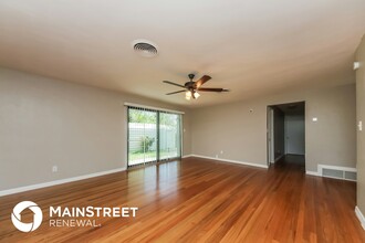5311 Ridgeway Dr in Orlando, FL - Building Photo - Building Photo