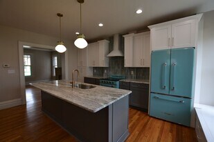 1850 Oak St in Columbus, OH - Building Photo