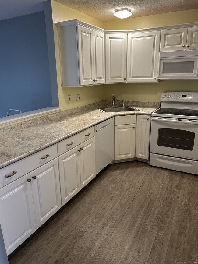 property at 87 Wellington Dr
