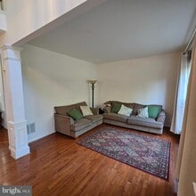 15 Eastwick Dr in Gibbsboro, NJ - Building Photo - Building Photo