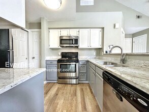 13712 E Lehigh Ave in Aurora, CO - Building Photo - Building Photo