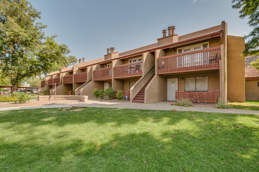 14203 N 19th Ave, Unit 2007 in Phoenix, AZ - Building Photo