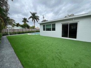 1116 N 31st Ave in Hollywood, FL - Building Photo - Building Photo