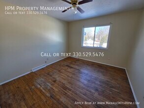 1694 Karg Dr in Akron, OH - Building Photo - Building Photo