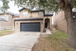3210 Black Oak Ln in Mission, TX - Building Photo