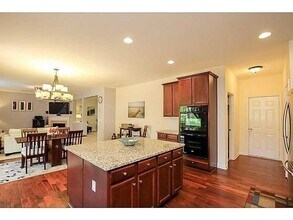 1277 Sailwind Ct in Buford, GA - Building Photo - Building Photo