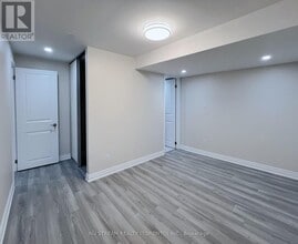 133 Jinnah Ave in Markham, ON - Building Photo - Building Photo