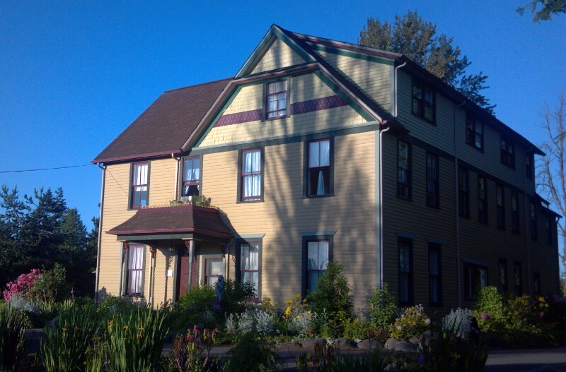 12323 A St S in Tacoma, WA - Building Photo