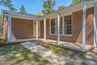 1573 W Pennsylvania Ave in Southern Pines, NC - Building Photo - Building Photo