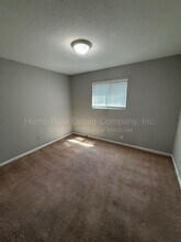 1004 Salisbury St in Kernersville, NC - Building Photo - Building Photo