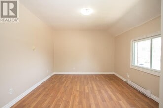 84 Wallace Terrace in Sault Ste Marie, ON - Building Photo - Building Photo
