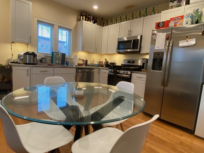 3 Griggs Pl, Unit 1
