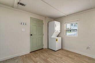 150 Old Princeton Rd in Athens, GA - Building Photo - Building Photo