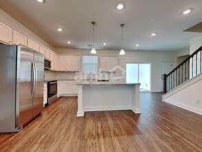 207 Parkside Blvd in Savannah, GA - Building Photo - Building Photo