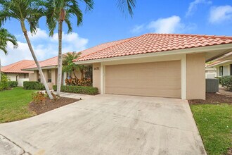 1471 Vía Privada in Jupiter, FL - Building Photo - Building Photo