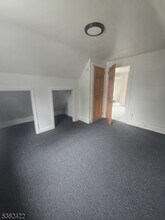 345 Mitchell Ave in Linden, NJ - Building Photo - Building Photo