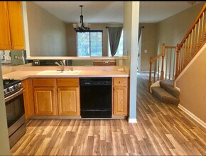 3009 Kentshire Cir in Naperville, IL - Building Photo - Building Photo