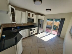 313 SW 1st St in Pompano Beach, FL - Building Photo - Building Photo