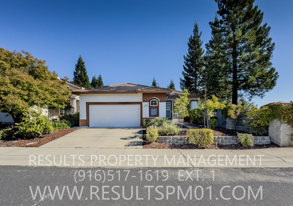 3200 Corniche Ln in Roseville, CA - Building Photo