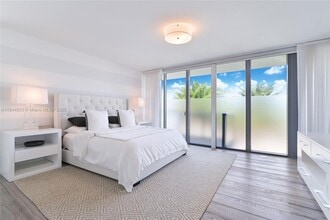9501 Collins Ave, Unit 1 in Surfside, FL - Building Photo - Building Photo