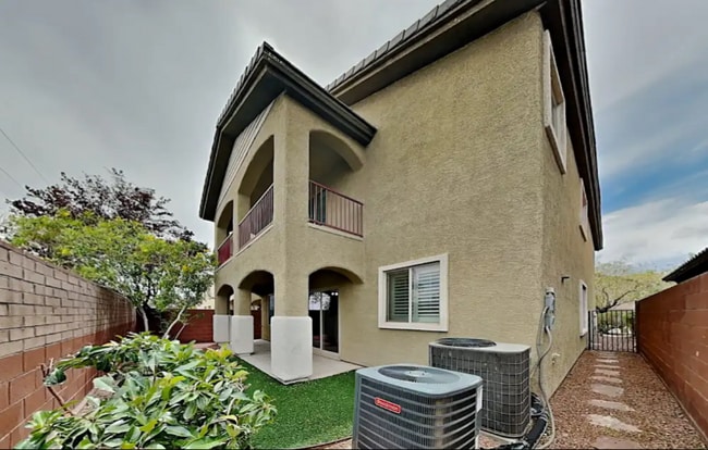 6836 Sumatra St in Las Vegas, NV - Building Photo - Building Photo