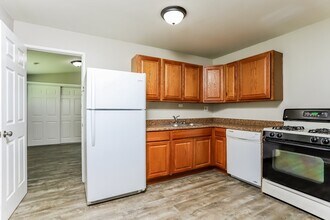 1727 Nashua Dr in St. Louis, MO - Building Photo - Building Photo