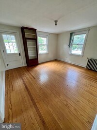 1483 Old Schuylkill Rd