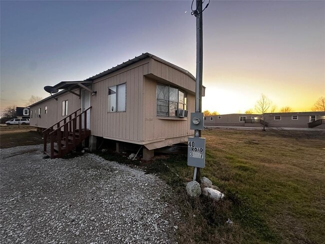 property at 40 County Rd 3557