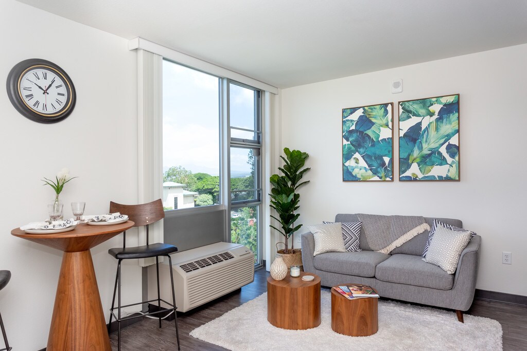 Moanalua Hillside Apartments in Honolulu, HI