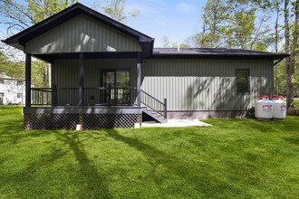 1540 Lake Ln in Pocono Lake, PA - Building Photo - Building Photo