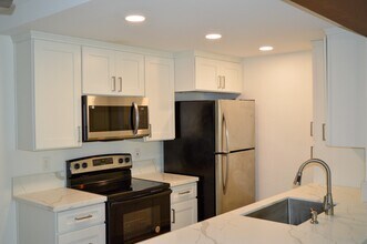 3535 Banbury Dr in Riverside, CA - Building Photo - Building Photo