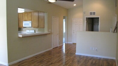 11507 Privet Pl in Bakersfield, CA - Building Photo - Building Photo
