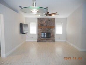 17213 Oriole Rd in Ft. Myers, FL - Building Photo - Building Photo