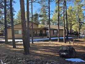 7507 Tall Pine Dr in Pinetop, AZ - Building Photo