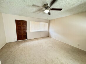 736 Commercial Ave in Ridgecrest, CA - Building Photo - Building Photo