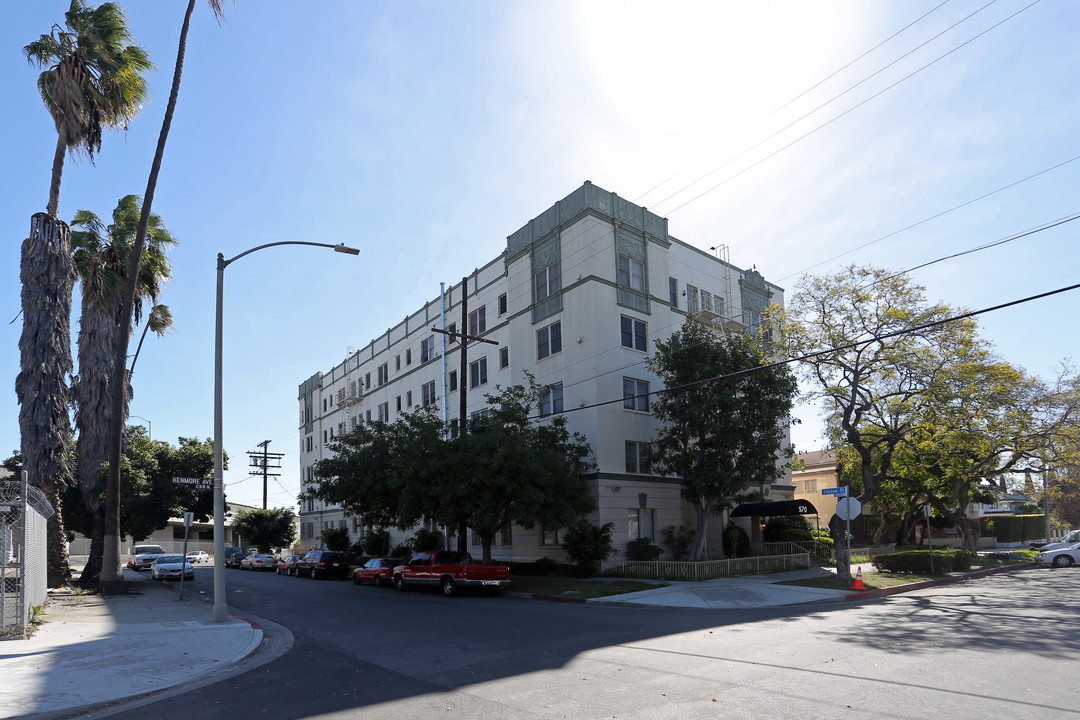 Kenmore Apartments in Los Angeles, CA - Building Photo