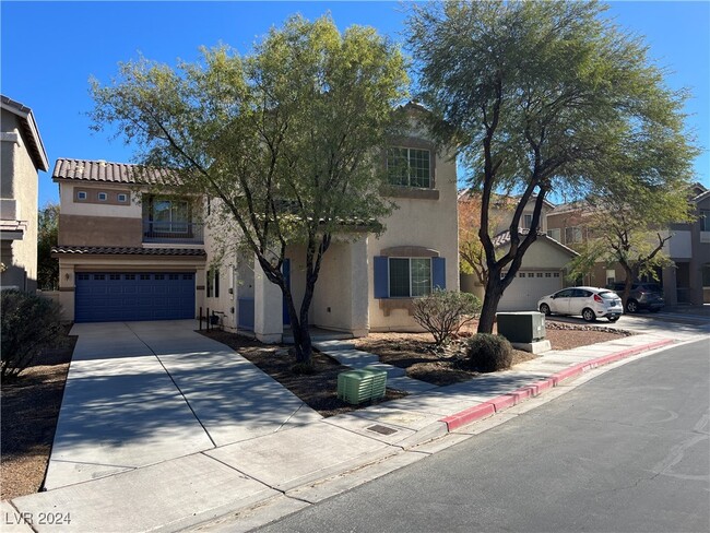 8614 Treasure Trove St in Las Vegas, NV - Foto de edificio - Building Photo