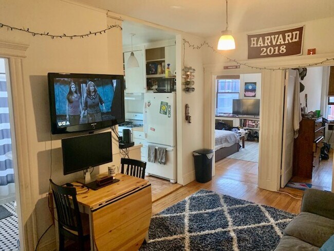 property at 282 Newbury St