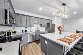 5214 Sherman St in Houston, TX - Building Photo - Building Photo