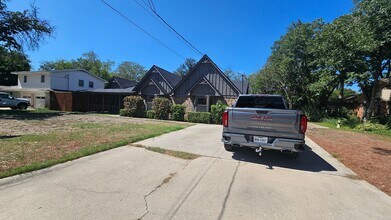 1700 Kendolph Dr in Denton, TX - Building Photo - Building Photo