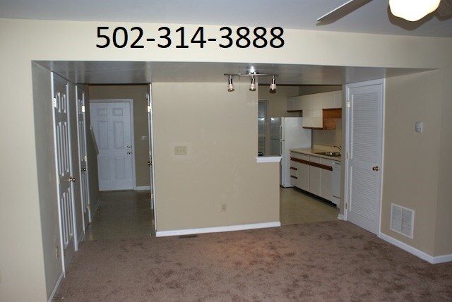 2060 Leland Dr in Shelbyville, KY - Building Photo - Building Photo