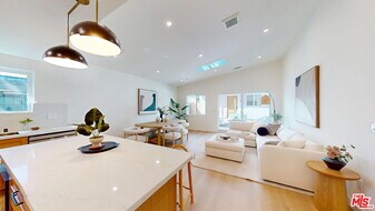 6441 Satsuma Ave in Los Angeles, CA - Building Photo