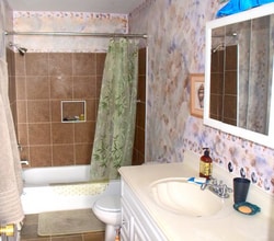 88 Saco Ave in Old Orchard Beach, ME - Building Photo - Building Photo