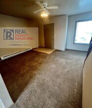 1247 Holman Ave in Pocatello, ID - Building Photo - Building Photo