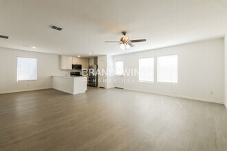 249 Bable Run Dr, Unit 1E in Little Elm, TX - Foto de edificio - Building Photo