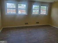 4127 Townsend Ave photo'